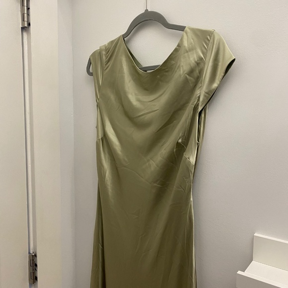 NEW Reformation Niamh Silk Dress Green - Size 12 NWT - Picture 7 of 7